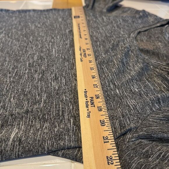 Athletic Works Women’s Popover Top Sz XL 16/18 - Picture 6 of 7